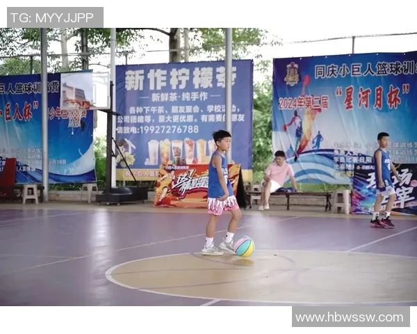 篮球明星亲自示范练习技巧视频分享助你提升篮球水平和实战能力